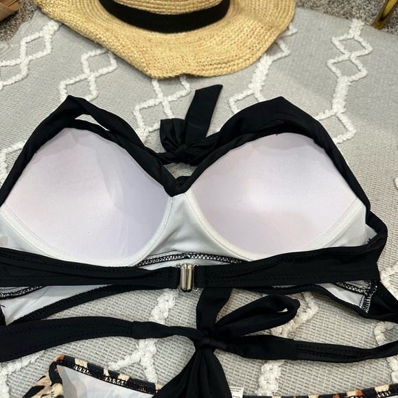 Vintage inspired high waisted bikini - Picture 4 of 8